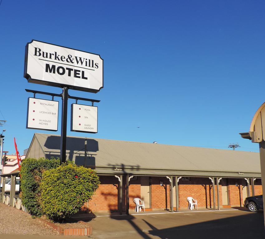 Burke & Wills Mt Isa Motel Mount Isa Buitenkant foto